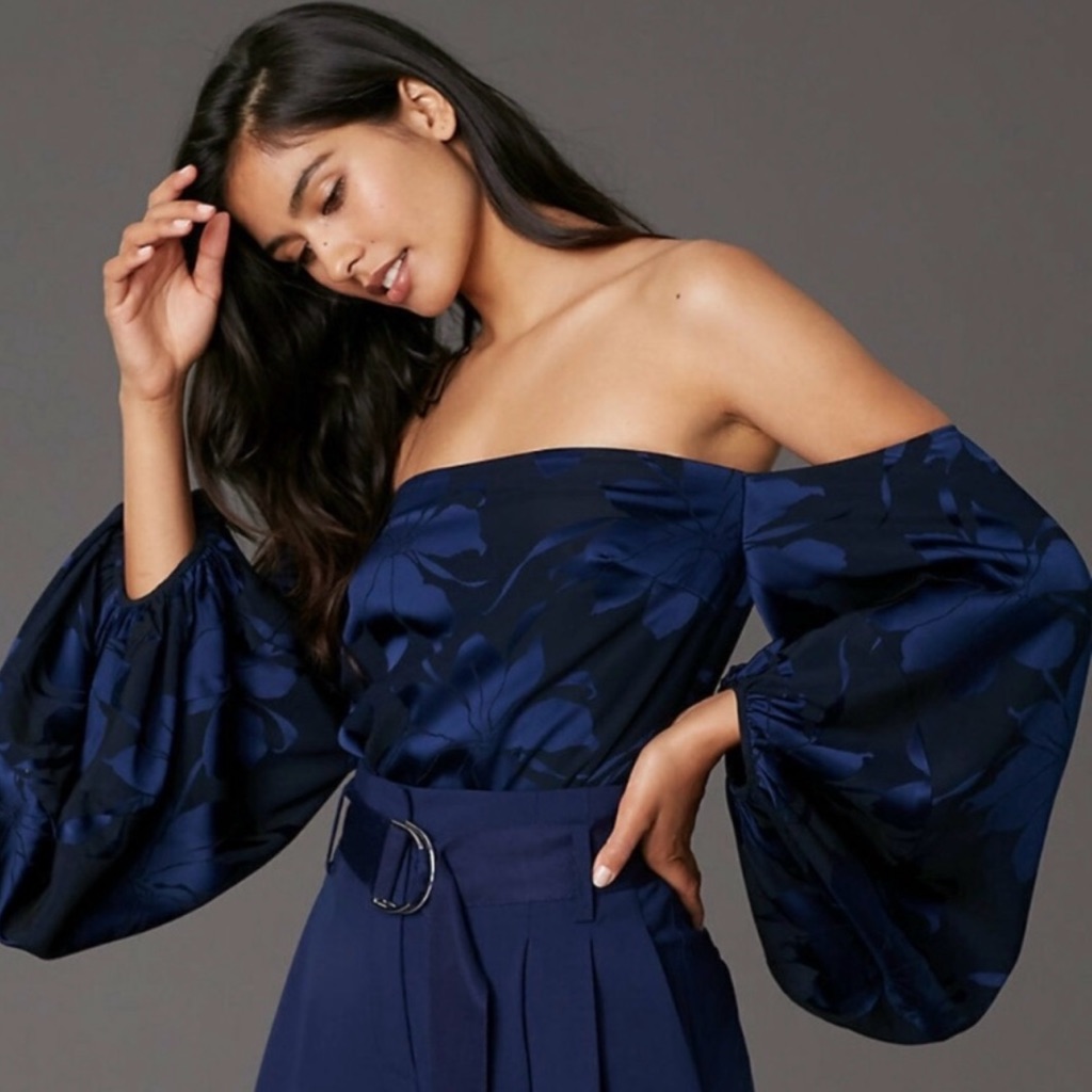 Nwt Dvf Gorgeous Off-Shoulder Floral Navy/Black Blouse.Bell Sleeves.Size:L